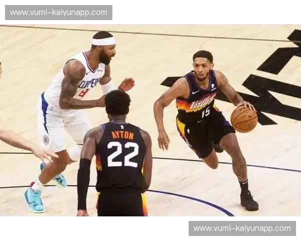 巅峰对决!太阳vs快船直播:当进攻万花筒撞上铁血防线,谁才是西部真正的孤胆英雄?